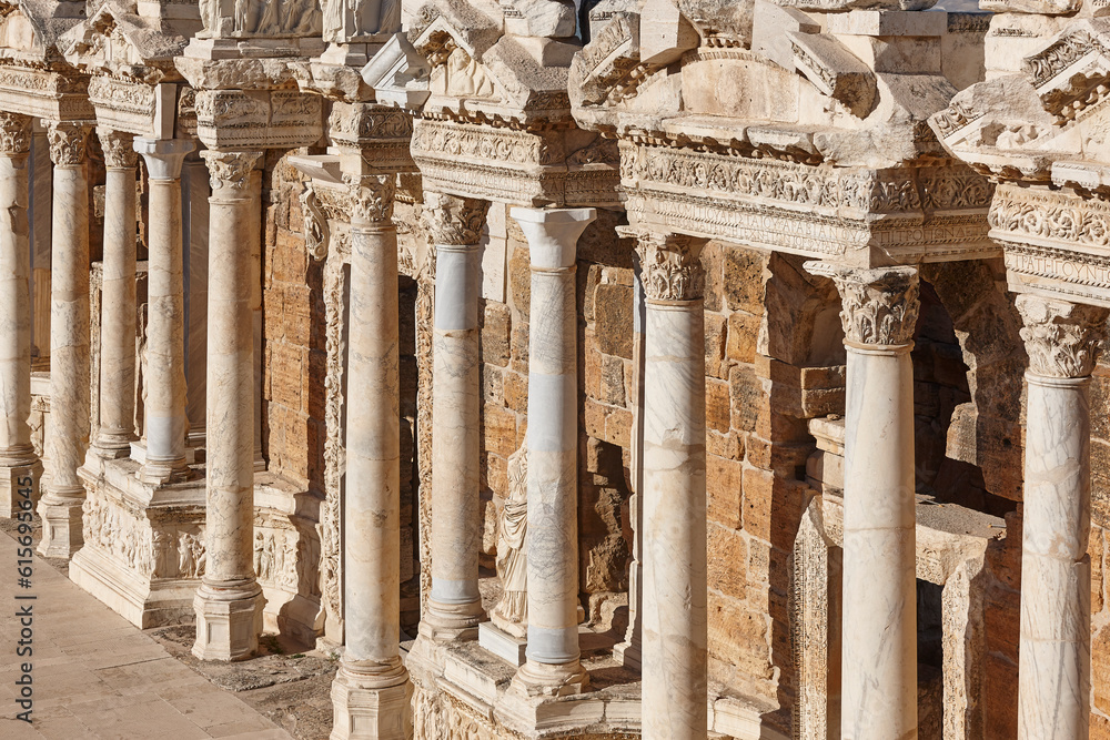 Naklejka premium Amphitheatre classic columns in Hierapolis archeology landmark. Pamukkale, Turkey