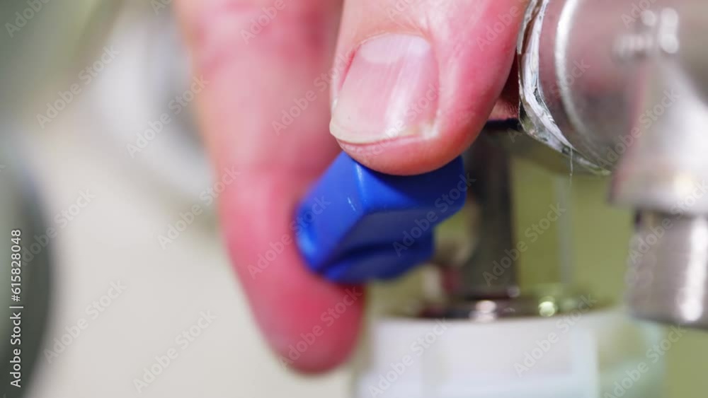 stopcock for connecting a dishwasher or washing machine stopcock for connecting a dishwasher or washing machine