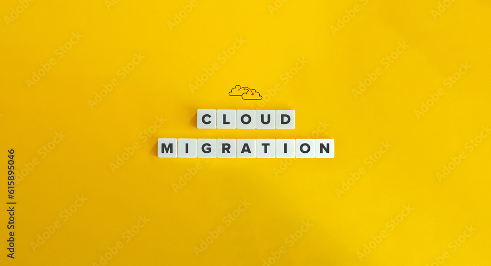 Obraz premium Cloud Migration Phrase and Concept Image.