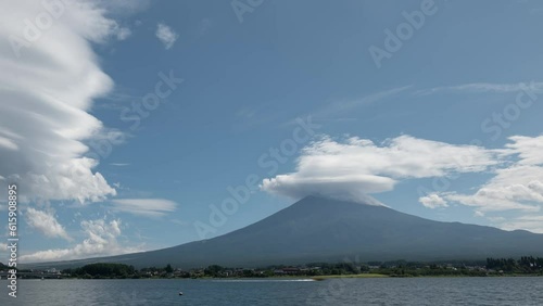 Wallpaper Mural Time-lapse Footage of Mt. Fuji and Lenticular Clouds over Lake Kawaguchi in Summer: Kasagumo lenticular Cloud on Top of Fuji and Tsurushigumo lenticular clouds in the downwind (Zoom Out) Torontodigital.ca