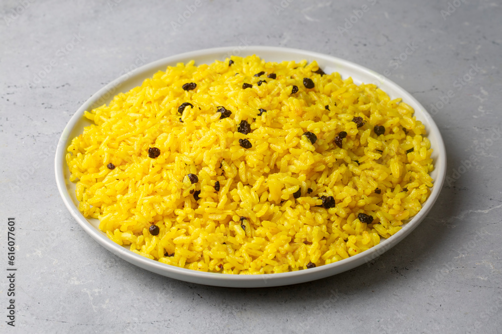 Turmeric Rice Pilaf. Rice made with turmeric and currants. Turkish name; Zerdecalli pirinc pilavi Turmeric Rice Pilaf. Rice made with turmeric and currants. Turkish name; Zerdecalli pirinc pilavi