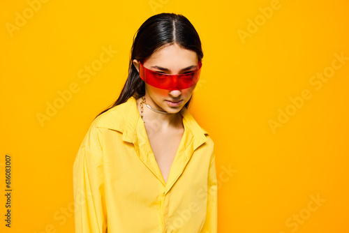 lifestyle woman young girl fashion pretty attractive yellow sunglasses beautiful trendy