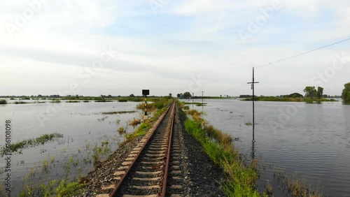 Wallpaper Mural Close-up railroad track in the environment Torontodigital.ca