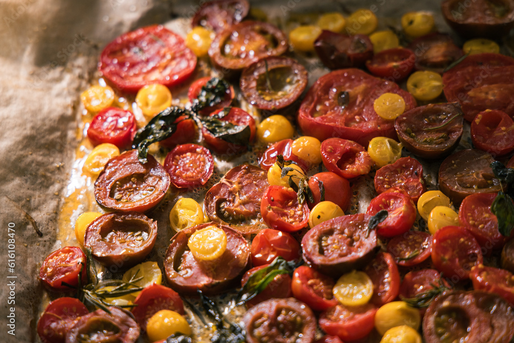 Various selection of tomatoes, brown, yellow, red and green. Sorted and arranged for baking. Various selection of tomatoes, brown, yellow, red and green. Sorted and arranged for baking.