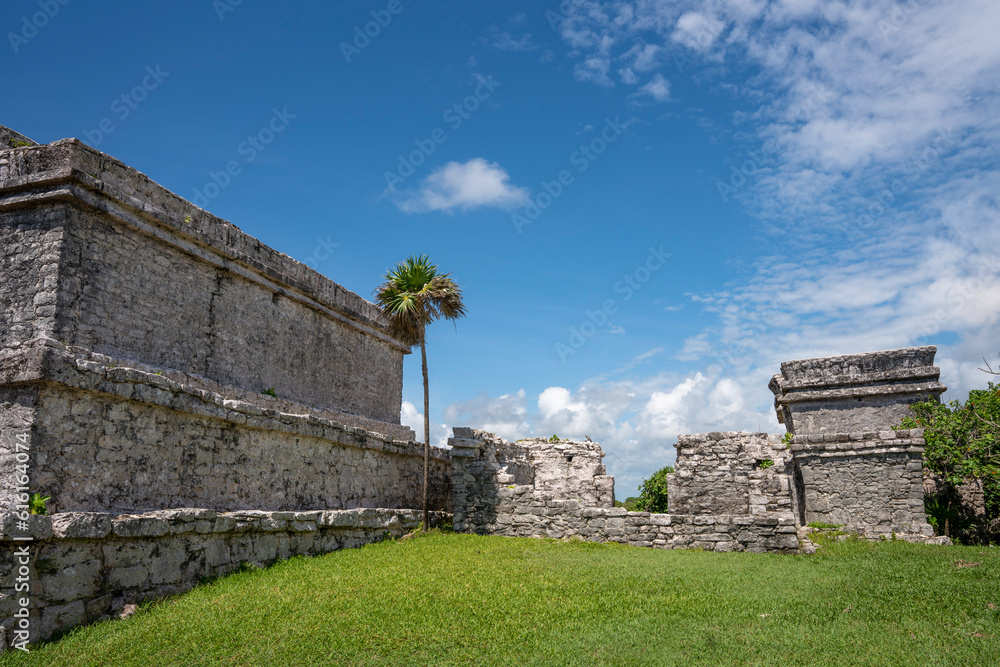 Tulum - Archeological Site - El Castillo Tulum - Archeological Site - El Castillo