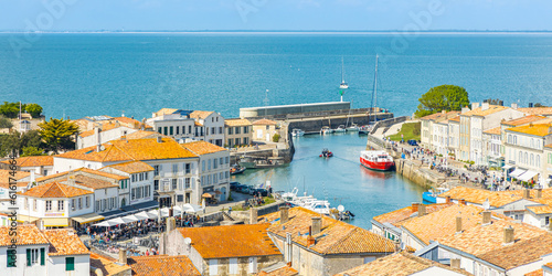 Fototapeta Naklejka Na Ścianę i Meble -  Overview of the port of Saint-Martin-de-Ré, France