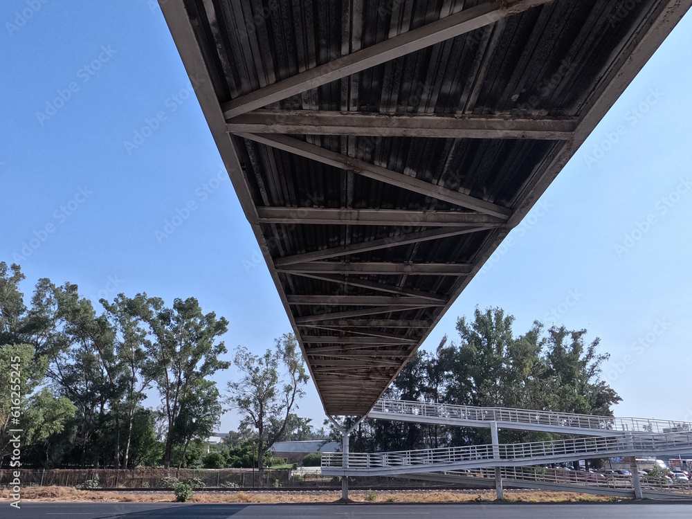 Naklejka premium Take pedestrian bridge structure