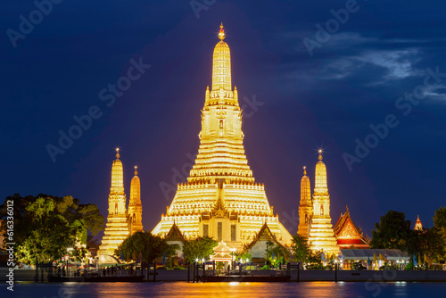 Wat Arun and the Chao Phraya River in twilight time.