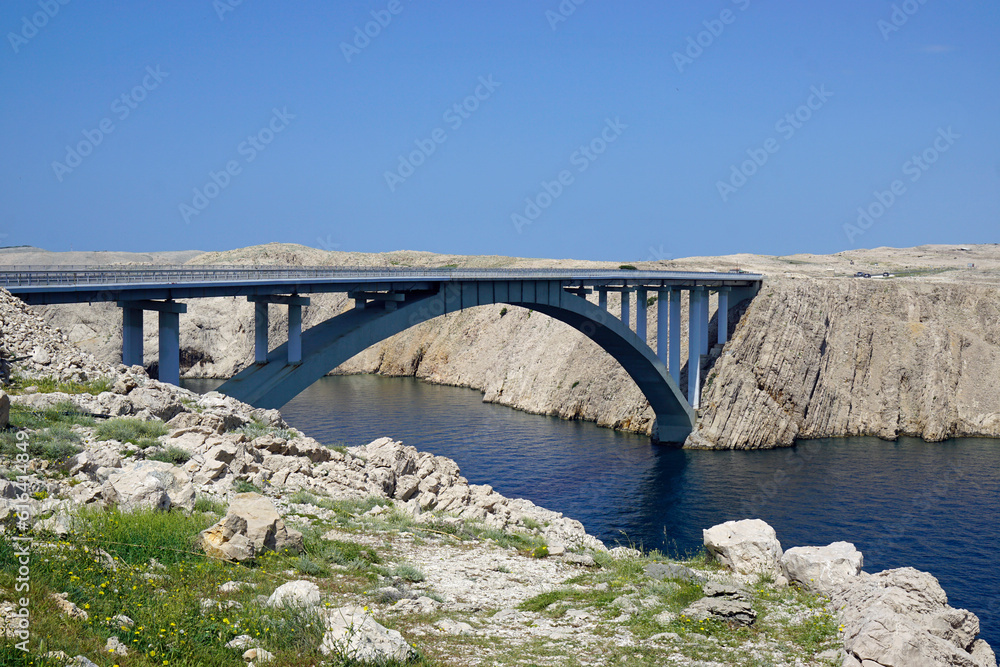 Fototapeta premium bridge to krk island in northern croatia