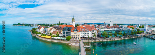 Obraz na płótnie Germany, Friedrichshafen city coast of bodensee lake, houses at promenade lakeside in summer, aerial panorama view above XXL w salonie