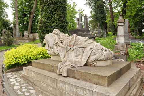  Tombstone (sculpture) to Regina Markovskaya at the Lychakiv Cemetery in Lviv, Ukraine
