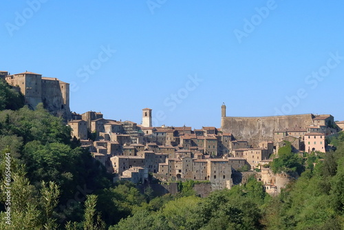 Skyline view of the town of Sorrano  Tuscany  Italy
