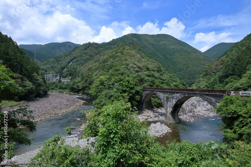 二股橋 無筋コンクリート造 （高知県 北川村 魚梁瀬森林鉄道遺産）