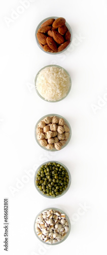 Various grains and weeds It is displayed for nutritionists to provide the best nutritional composition banner. Healthy Holdgrain food concept.