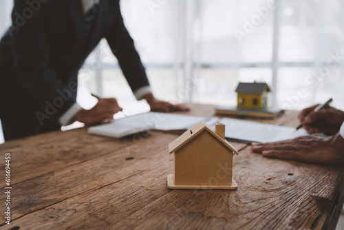 real estate agent, businessman Explain in detail the price offer and model house, give advice to customers in deciding to make a home insurance contract. about mortgages and loans.