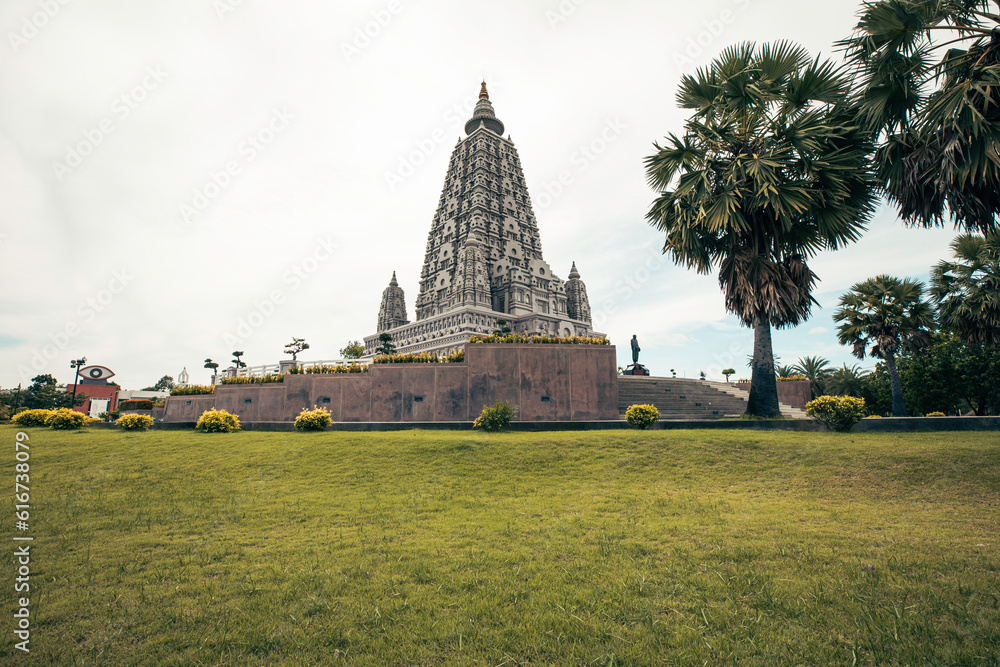 Thai pagodas Thai temples old Thai temples temple architecture Buddhist buildings place of worship religious