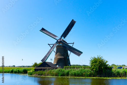 オランダ世界遺産、キンデルダイクの風車村