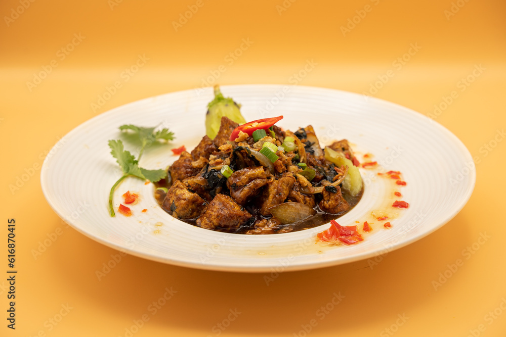 stylish vegan plate with aubergine stylish vegan plate with aubergine