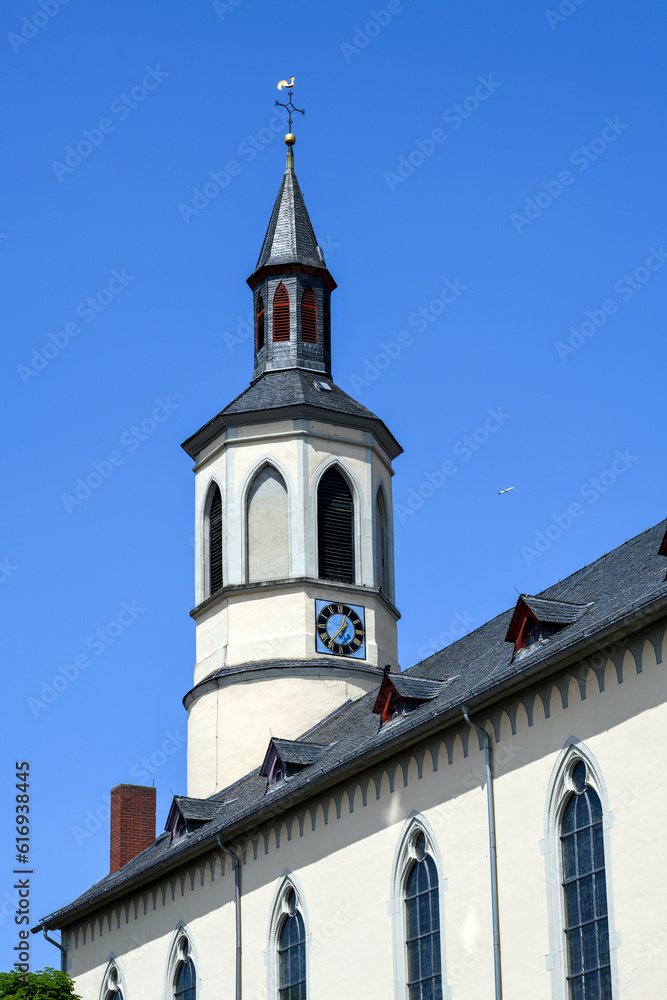 Evangelische Pfarrkirche (Michaeliskirche) in Sprendlingen, Ortsgemeinde im Landkreis Mainz-Bingen in Rheinland-Pfalz