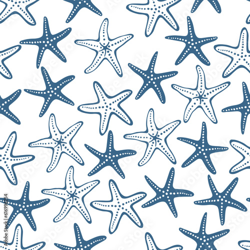 Seamless starfish underwater life hand drawn vector seamless pattern