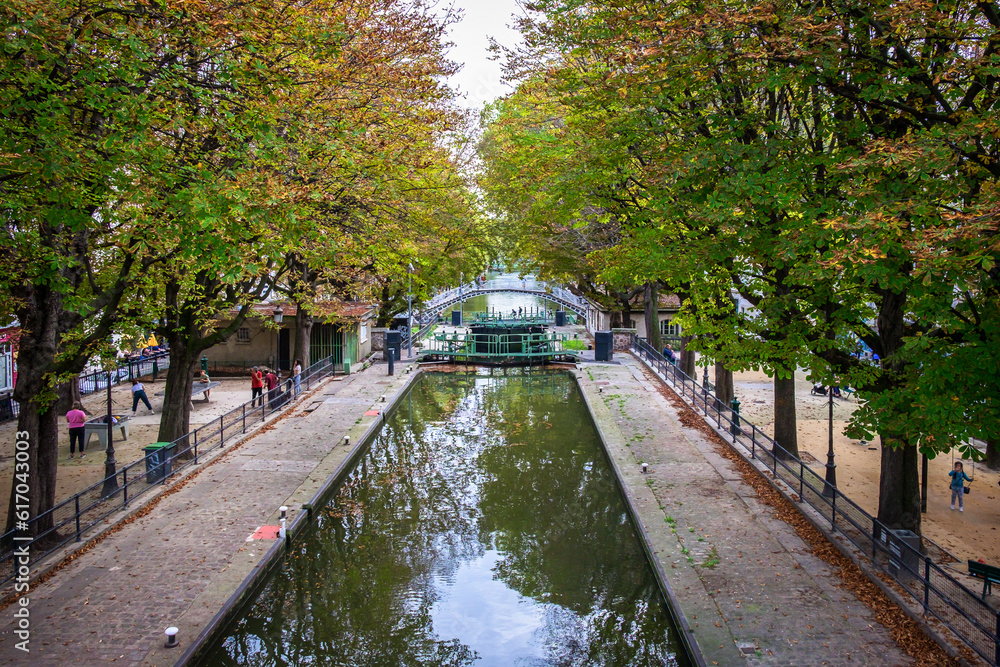 Paris, France, Oct 29th 2022, view of the Écluse des Récollets, a floodgate on the Canal Saint-Martin