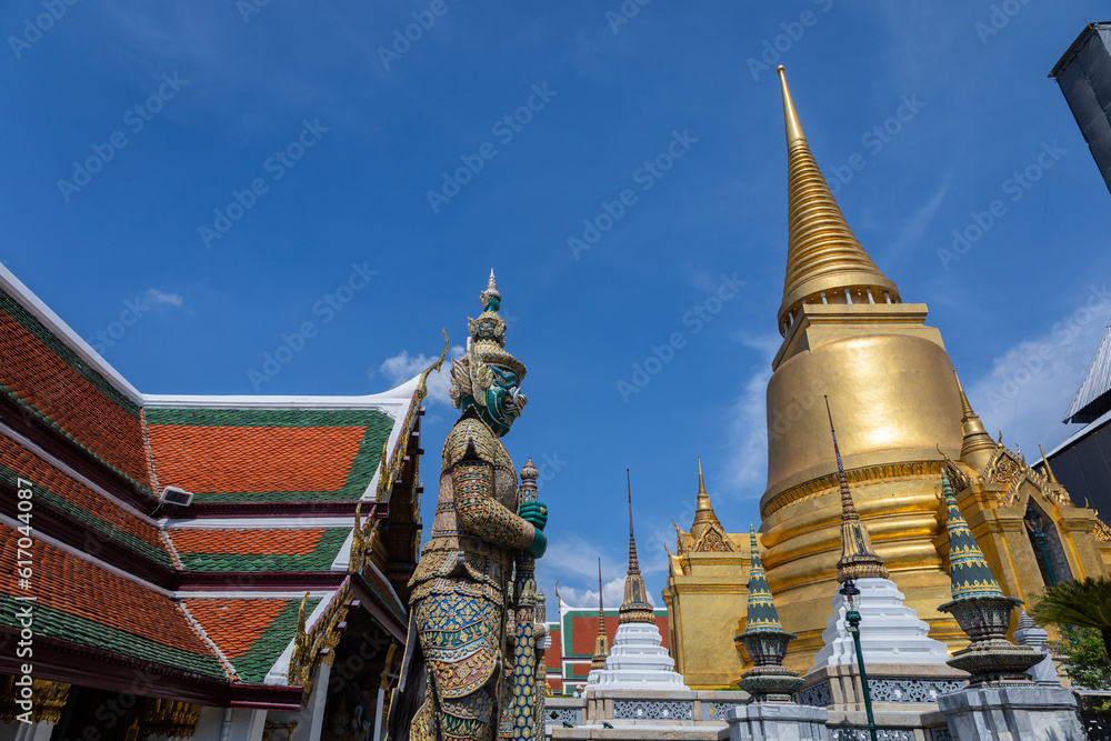 Fototapeta premium Famous place in Thailand , Temple of the Emerald Buddha , Wat Phra Si Rattana Satsadaram (Wat Phra Kaew)
