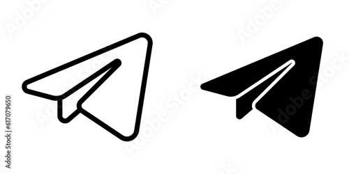 Send icon. sign for mobile concept and web design. vector illustration