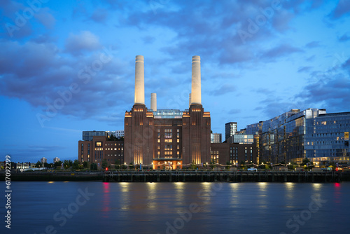 Battersea Power Station with river Thames