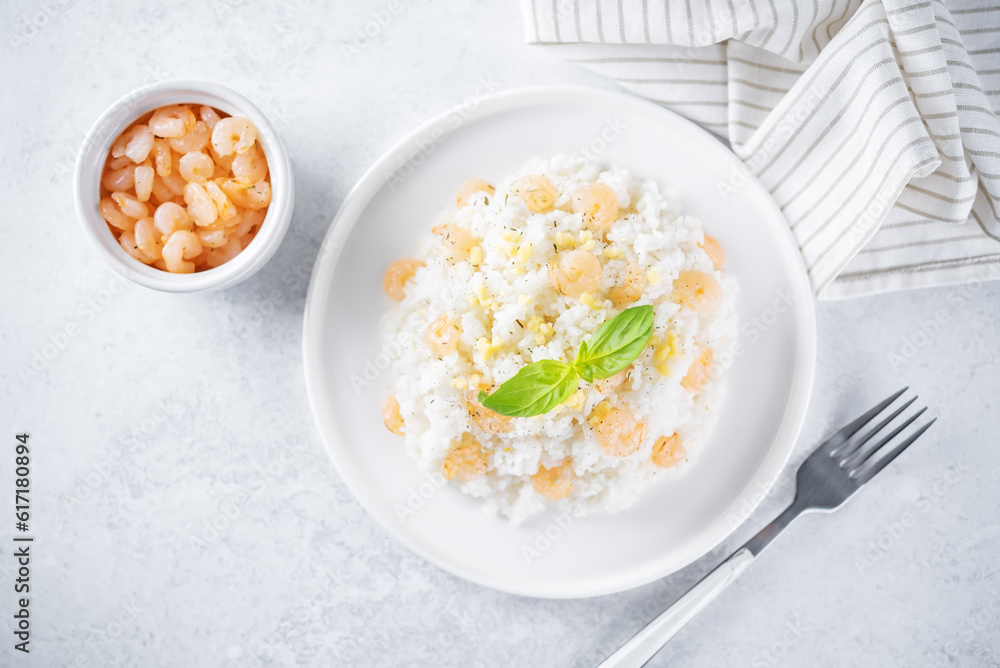 Garlic cream shrimp rice with cheese