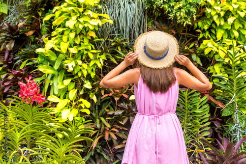 Photography Woman against tropical background