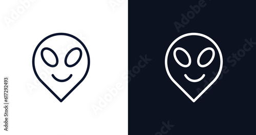 alien smile icon. Thin line alien smile icon from people collection. Outline vector isolated on dark blue and white background. Editable alien smile symbol can be used web and mobile