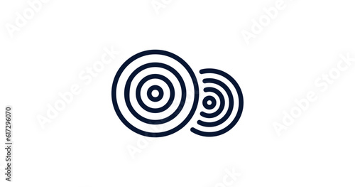 hay bale icon. Thin line hay bale icon from agriculture and farm collection. Outline vector isolated on white background. Editable hay bale symbol can be used web and mobile