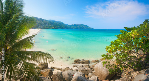 Fotografi Panoramic view of Kata Noi beach is one of most expensive and beautiful beaches in Phuket, Thailand