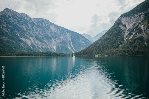 Fototapeta Naklejka Na Ścianę i Meble -  Bavarian lake in the mountains