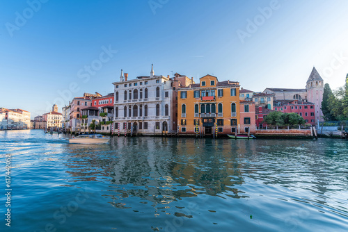 Tableau sur toile Grand Canal side view in Venice