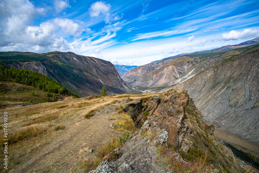 View of the Chulyshman valley with the Chulyshman river at the Katu-Yaryk pass. Altai Republic, Siberia, Russia.