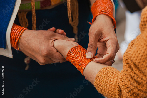 Ceremonia andina Warmi Punlla, donde mujeres indígenas del norte de los andes ecuatorianos bailan en agradecimiento al sol y la pachamama por las cosechas del mes de junio. photo