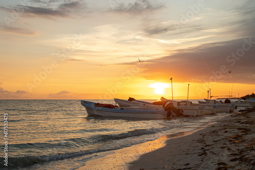 ATARDECER EN PUERTO PROGRESO MERIDA YUCATAN 