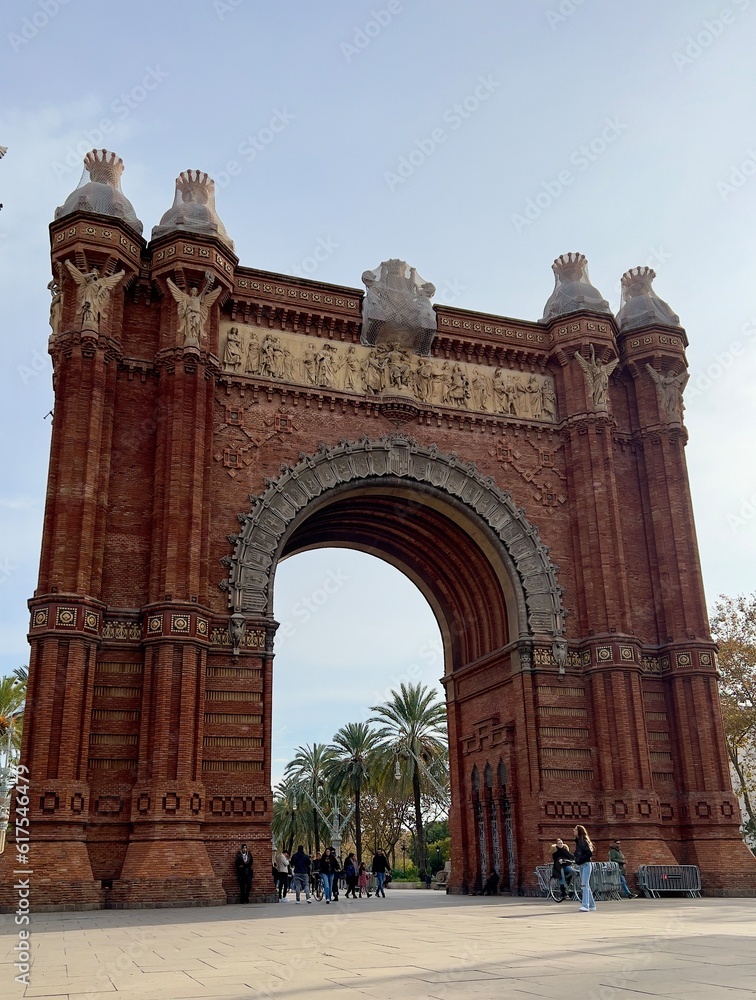 Obraz premium arch of triumph, spain, barcelona