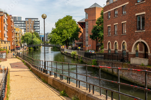 The Kennet and Avon canal, Reading photo