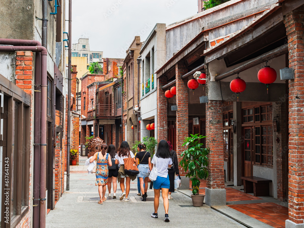 Naklejka premium 台北 剥皮寮歴史街区