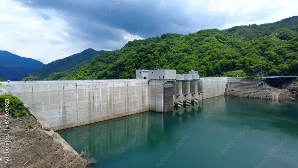 初夏の八ッ場あがつま湖と八ッ場ダム 初夏の八ッ場あがつま湖と八ッ場ダム
