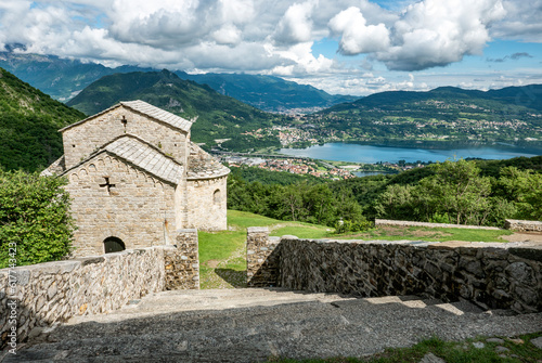 Cuadro en lienzo San Pietro al Monte Basilica in the prealps of Lake Como