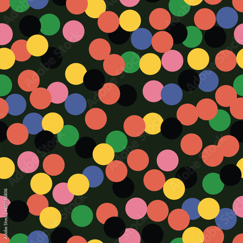 Abstract seamless pattern with vintage colorful circles. Round corner geometric shapes.