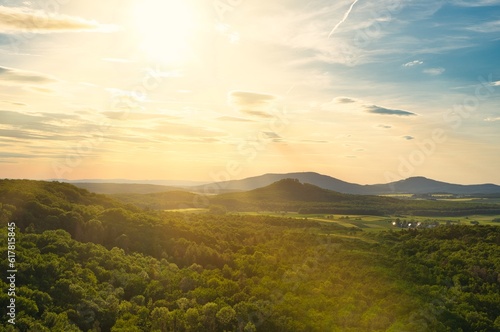 Blick auf den Straufhain und die Gleichberge in Südthüringen Deutschland
