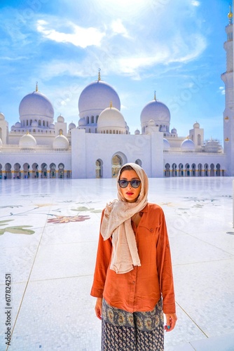 Abu Dhabi Scheich-Zayid-Moschee Portrait of a woman
