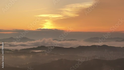 Wallpaper Mural 진양호 일출  Torontodigital.ca