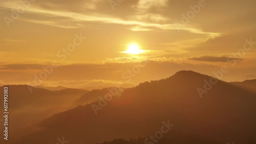 Wallpaper Mural 진양호 일출  Torontodigital.ca