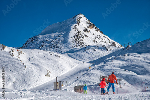 Bild auf Leinwand Ski slope in Macugnaga ski resort