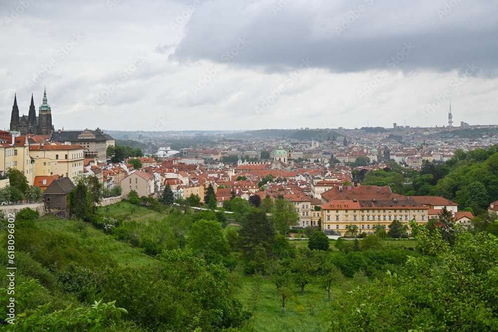 Aussicht auf die Prager Burg vom Strahower Kloster